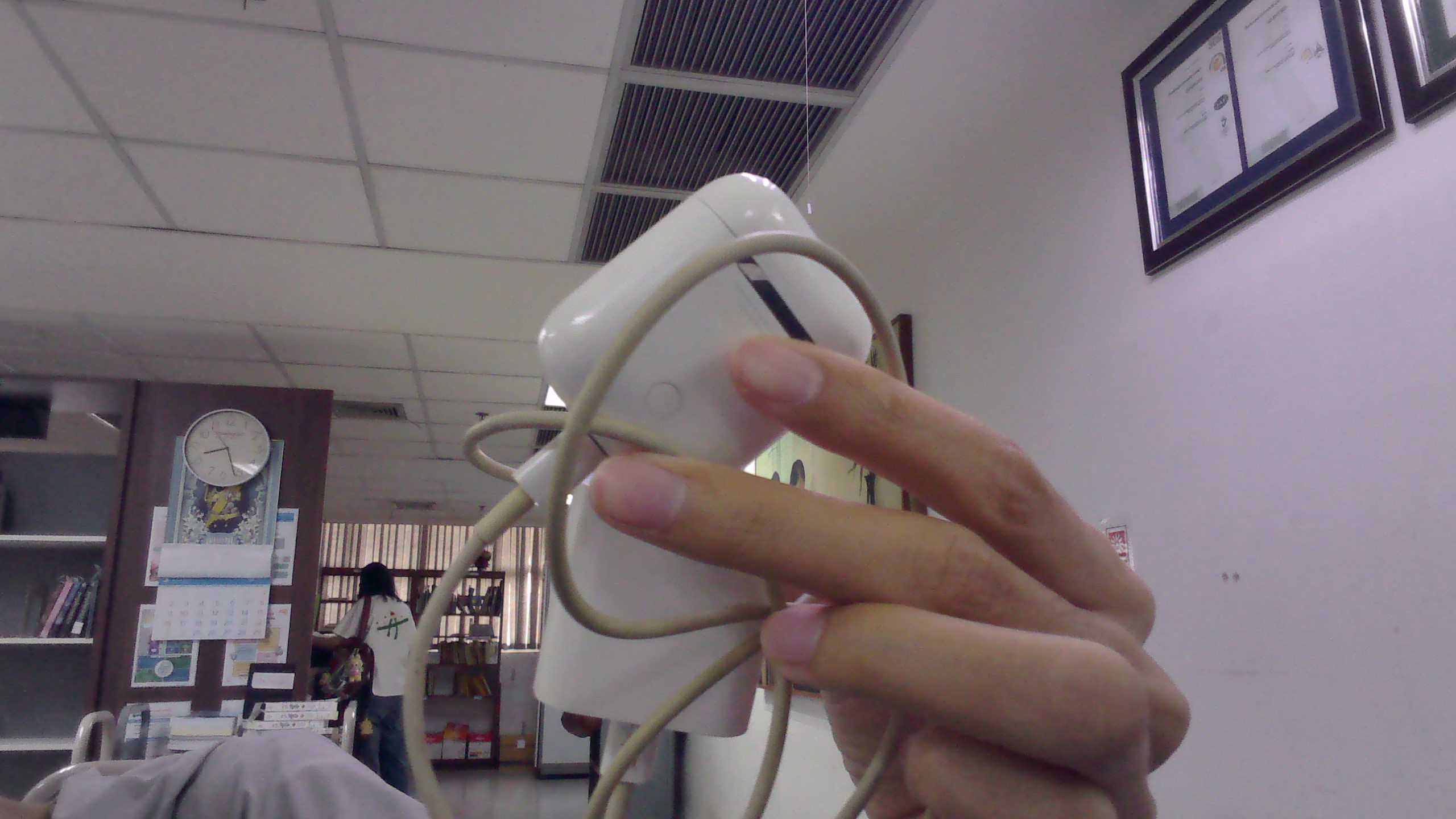 หูฟัง (Earphones) 